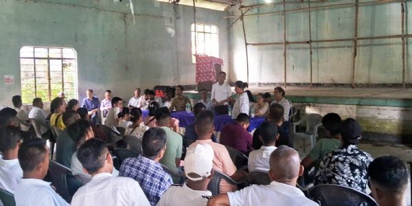 लङ्भ्यूका अनशनरत् श्रमिकहरु र प्रशासनमाझ बैठक सम्पन्न, प्रशासन अनशन समाप्त गर्न विफल