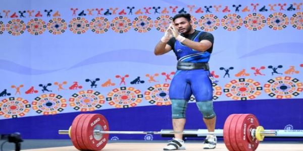 राष्ट्रमण्डल खेल 2026: अजय बाबुले भारोत्तोलनमा रजत जिते