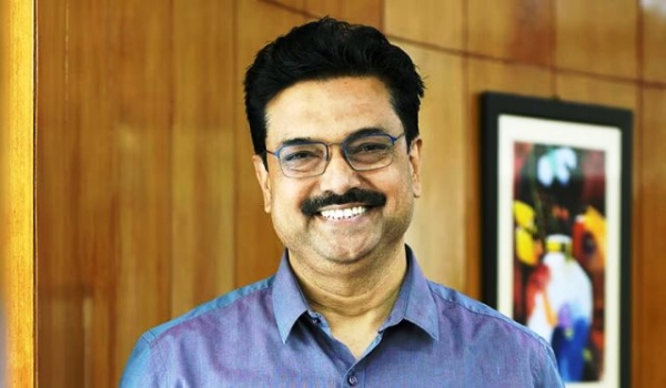 योगेश योगेश