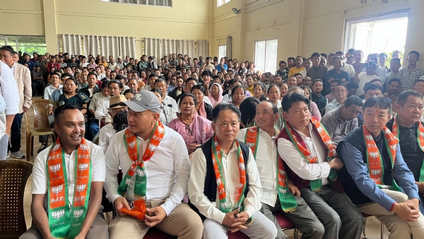 जीटिएका ११ जना निर्वाचित सभासदहरू भारतीय जनता पार्टीमा सामेल जीटिएका ११ जना निर्वाचित सभासदहरू भारतीय जनता पार्टीमा सामेल