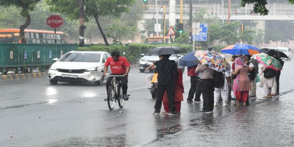 पश्चिम बङ्गालमा फेरिनेछ मौसमको स्वरूप, हल्कादेखि मध्यम वर्षा हुने सम्भावना