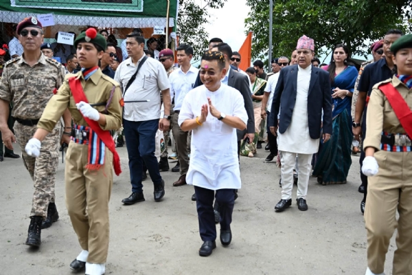 मुख्यमन्त्री प्रेमसिंह तामाङ रिनाकमा