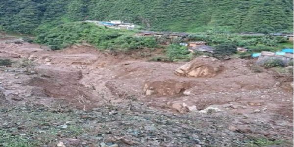 नेपालको रोल्पा जिल्लामा पैह्रो, तीन जनाको मृत्यु, नौ जना बेपत्ता