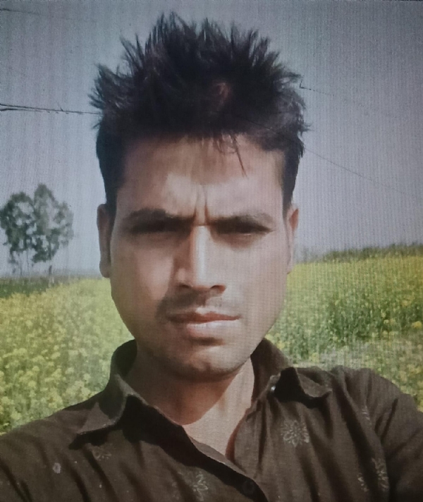 मृतक सुरेंद्र कुमार मृतक सुरेंद्र कुमार
