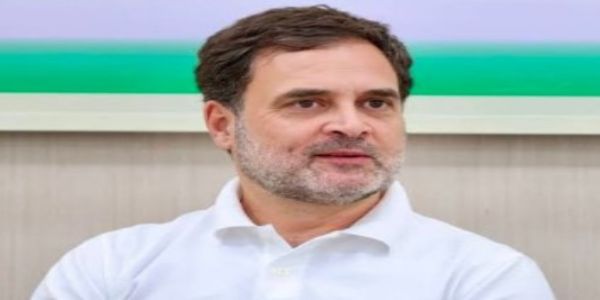 राजीव गान्धीको जयन्तीमा राहुलले पितालाई सम्झे, सोनियाको आत्मकथा साझा गरी बताए सङ्घर्षको प्रतीक