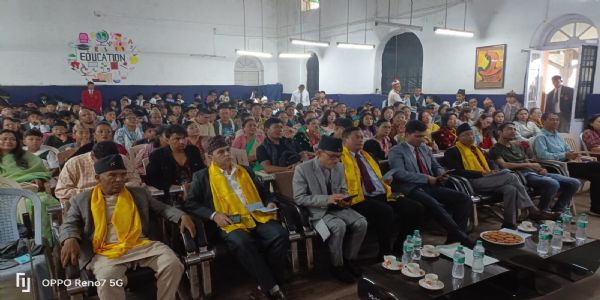 खरसाङको भिक्टोरिया बोइस स्कूलमा नेपाली भाषा मान्यता दिवस सम्पन्न
