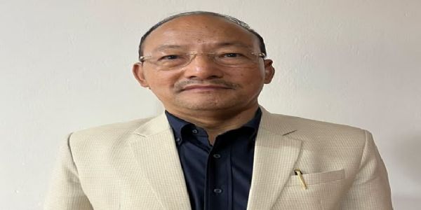 मुख्यमन्त्रीले एसपीएससी अध्यक्षलाई बधाई दिए