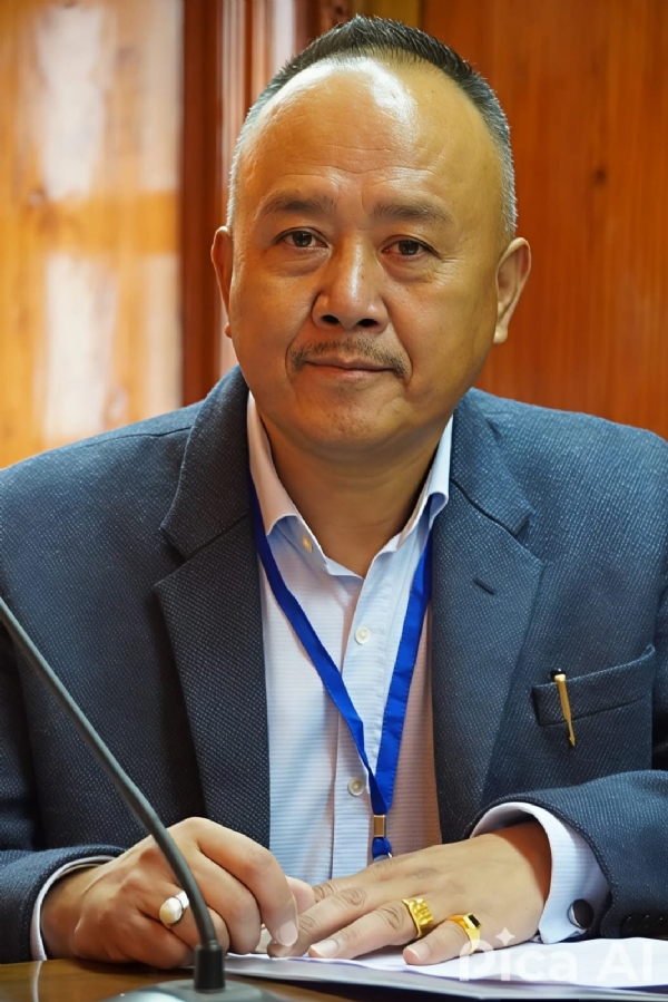 Ratan thapa