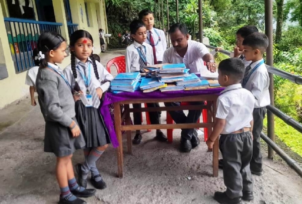 सरस्वती विद्या निकेतन साम्दोङमा समीक्षात्मक एवं मूल्याङ्कन बैठक सम्पन्न