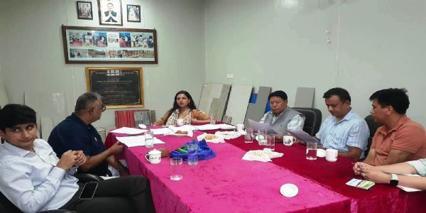 जिल्ला परी बिष्णोईले निर्माणाधीन जिल्ला प्रशासन केन्द्रको निरीक्षण गरिन्