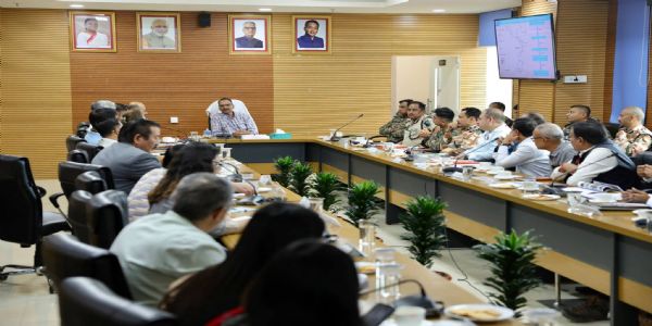 मुख्य सचिव तेलाङले हिमताल विस्फोटको जोखिम न्यूनीकरण तयारीको उच्चस्तरीय समीक्षा गरे