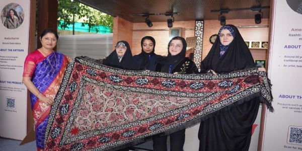 ब्रिक्स बजारमा देखियो भारत-इरानको सांस्कृतिक सम्बन्धको झलक