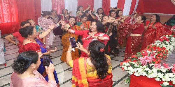 खरसाङमा भाजपा नारी मोर्चाद्वारा तीज पर्व पालन