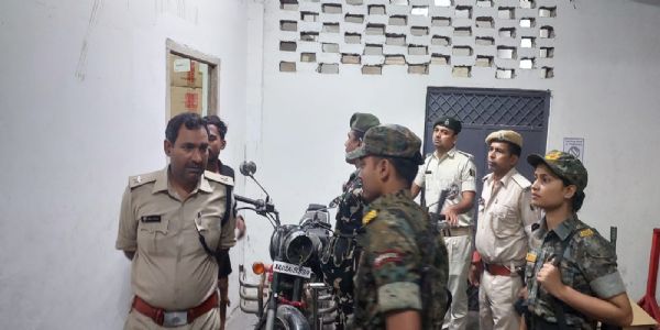 बुलेट शोरुम यशराज मोटर्सबाट 1.71 लाख रुपियाँ चोरी, पुलिसले शुरू गऱ्यो जाँच