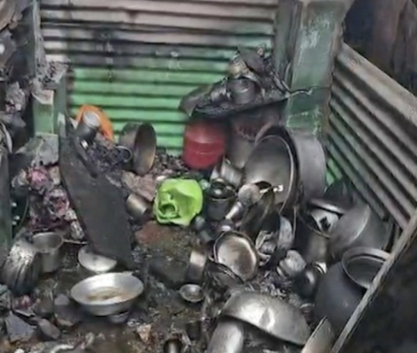 घटना में जली हुई चीज़ें घटना में जली हुई चीज़ें