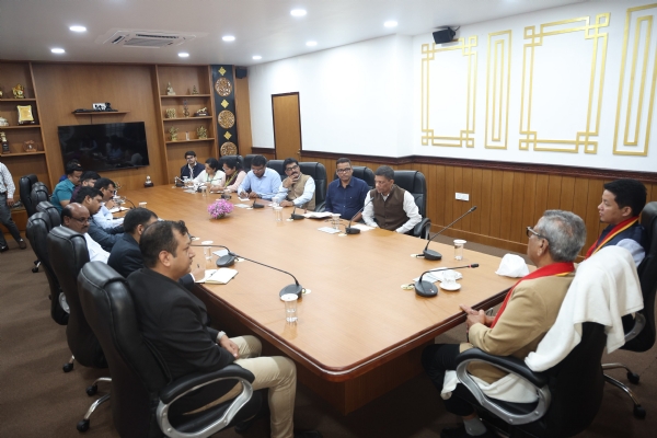 राज्यपालसँग कर्नाटकका पत्रकारहरु राज्यपालसँग कर्नाटकका पत्रकारहरु