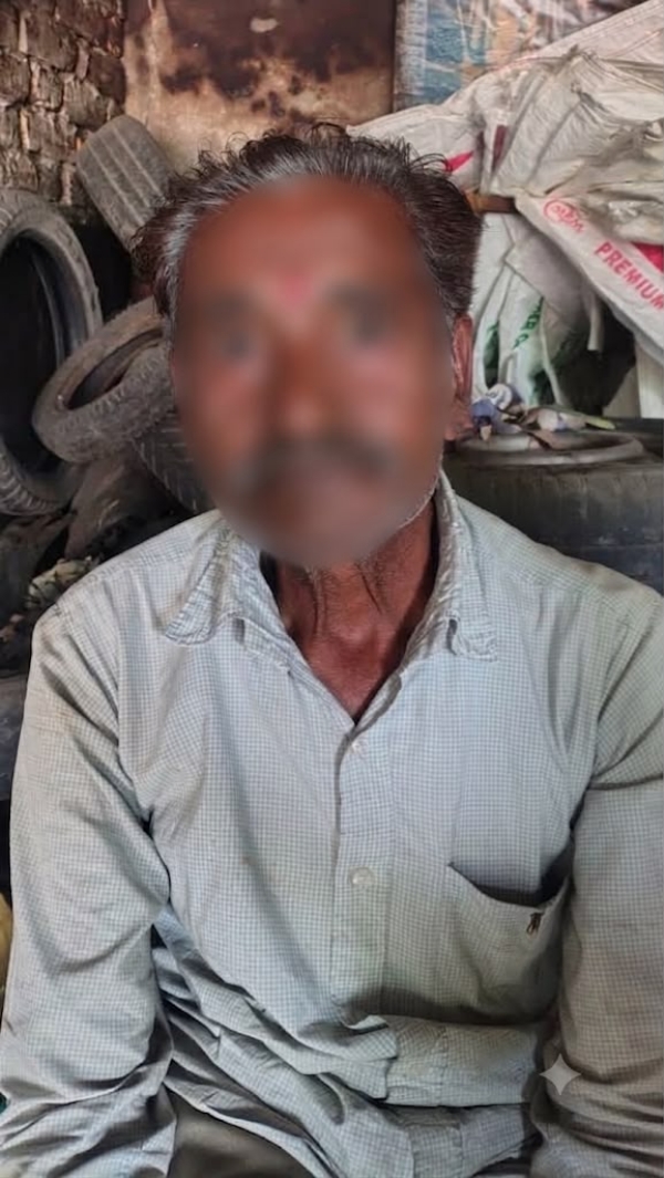 पकड़ा गया दूसरा आरोपी।