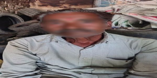 स्क्र्याप पसलबाट 196 ग्राम चरस जफत, दुई जना पक्राउ