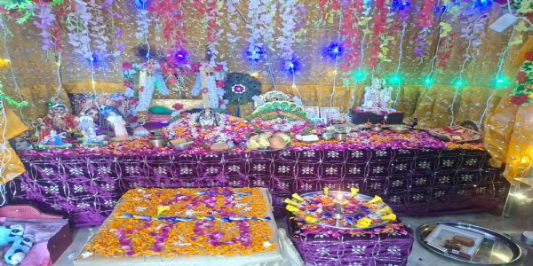 अयोध्याको मूर्तिबाट शुरु भएको सलमाको यात्रा, अहिले कृष्ण भक्तिमा समर्पित