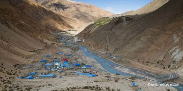 बाढीले रसुवागढी-केरुङ र तातोपानी नाका प्रभावित, मानसरोवर यात्राका लागि हिल्सा वैकल्पिक मार्ग