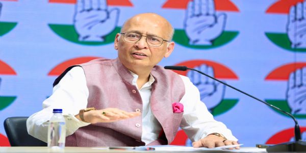 निर्वाचन आयोगमा सबै आयुक्तहरू समान, एक्लै निर्णय लिन सक्दैनन्ः अभिषेक मनु सिंघवी