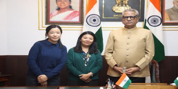 कुपुपकी पञ्चायत सदस्याले गरिन् राज्यपालसॅंग भेट