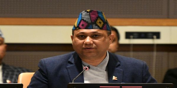 अन्तरराष्ट्रिय स्वास्थ्य सहायता कटौतीले महामारीसँग जुध्ने क्षमता प्रभावित हुने जोखिम : नेपाल