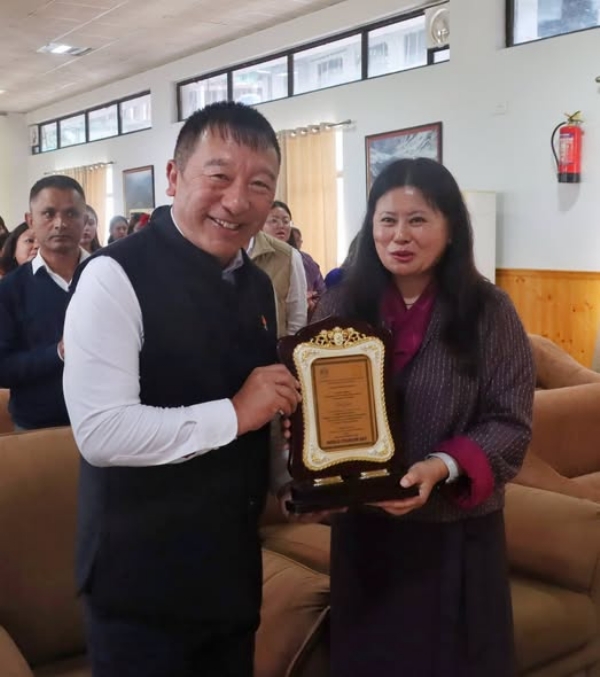 मन्त्री छिरिङ टी. भोटिया
