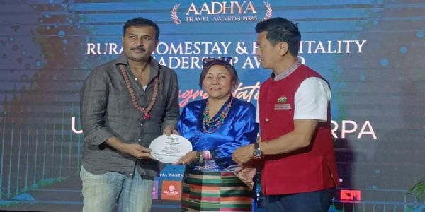 सोनादाकी उर्मिला शेर्पालाई आध्या ट्राभल अवार्ड 2026