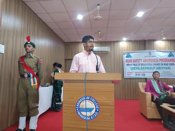 फकीराग्राम कॉलेज में ‘सेवा संकल्प अभियान’ के तहत सड़क सुरक्षा जागरूकता सभा