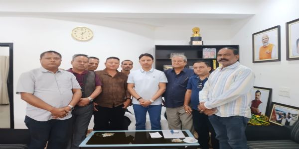 गोरामुमो खरसाङ ब्राञ्च कमिटीको सांसद राजु विष्टसँग भेटवार्ता