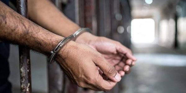 आठ वर्षदेखि फरार धोकाधड़ीको आरोपी पक्राउ