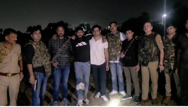 पुलिस गिरफ्त में घायल आरोपी
