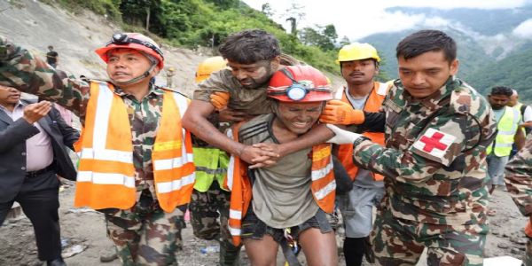 १० दिन सुरुङमा कैद रहेका इन्जिनियर, महामन्त्र जपिरहे, बाहिर निस्किएपछि भने- ‘मलाई दोस्रो जीवन मिल्यो’