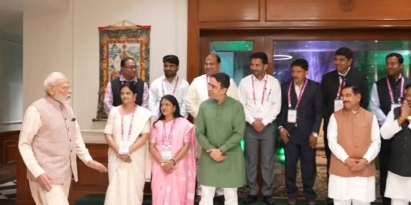 बालबालिकाको व्यवहार र दैनिक गतिविधिमा पनि नजर राख्न शिक्षकहरूलाई प्रधानमन्त्री मोदीको आग्रह
