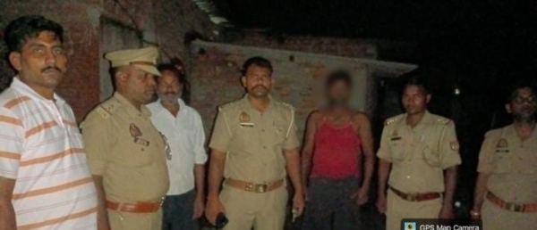 गौतस्करों के खिलाफ चलाए गए ऑपरेशन की फोटो गौतस्करों के खिलाफ चलाए गए ऑपरेशन की फोटो