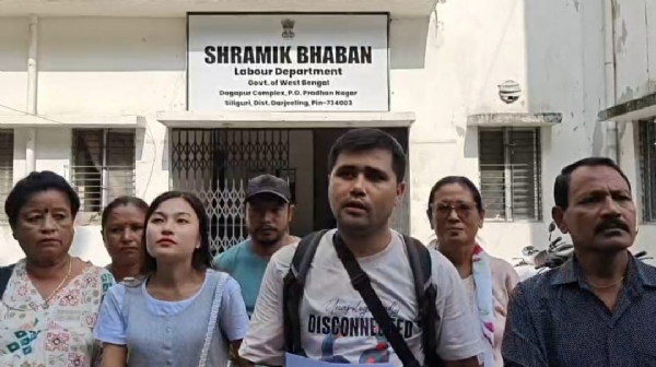 बीस प्रतिशतले दिने आदेश जारी गरिएको हिल प्लान्टेशन इम्प्लोइज युनियनको दाबी बीस प्रतिशतले दिने आदेश जारी गरिएको हिल प्लान्टेशन इम्प्लोइज युनियनको दाबी