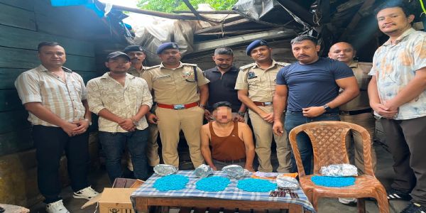 सिङ्ताम पुलिसले लागूऔषधसहित एक व्यक्तिलाई पक्राउ गऱ्यो
