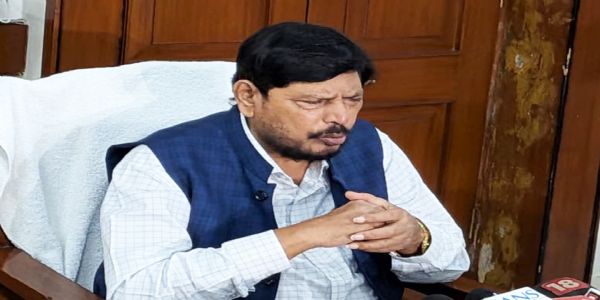 ग्रामीण, गरीब र आदिवासी समुदायसम्म पुगिरहेको छ केन्द्रिय योजनाका लाभहरूः आठवले